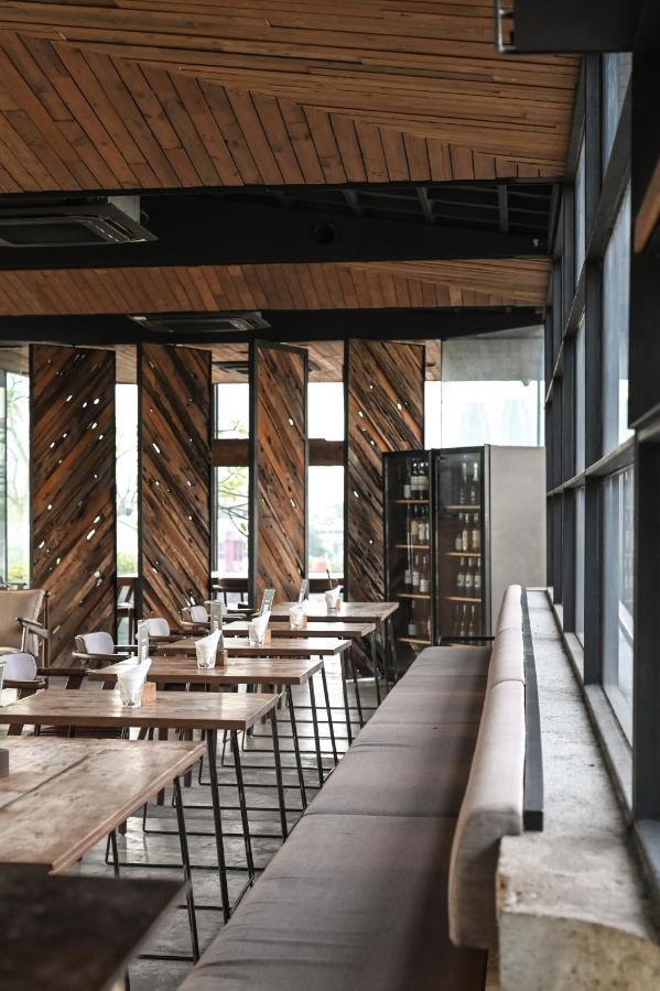 Miers Kuningan, Artotel Curated Dżakarta Zewnętrze zdjęcie