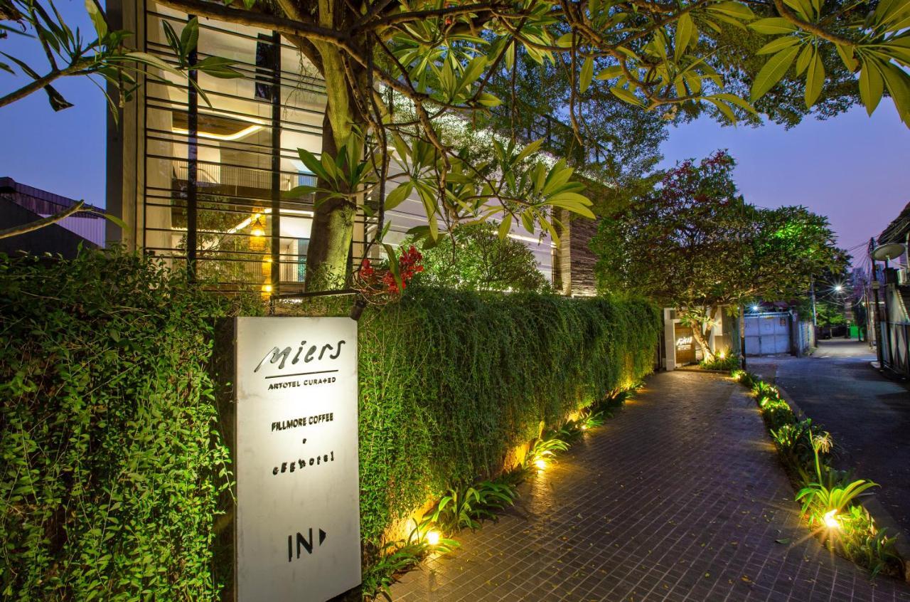 Miers Kuningan, Artotel Curated Dżakarta Zewnętrze zdjęcie