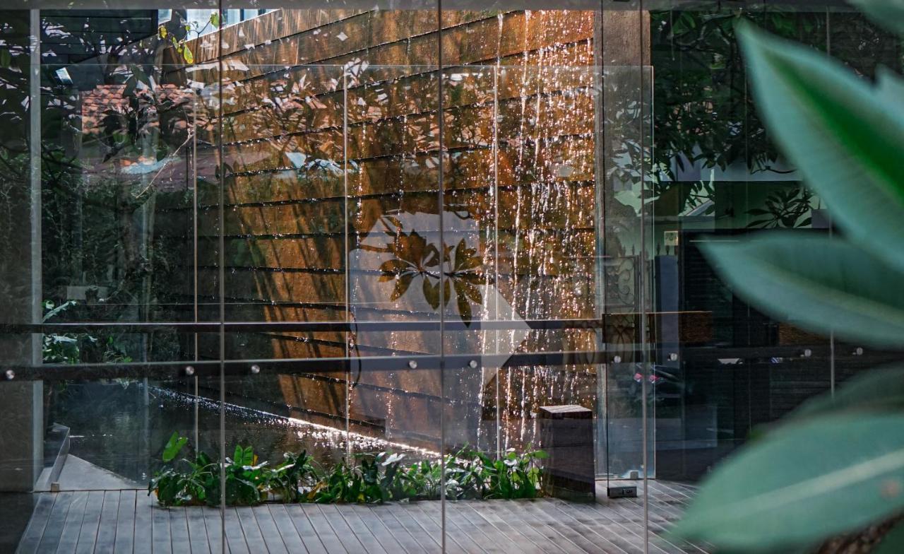 Miers Kuningan, Artotel Curated Dżakarta Zewnętrze zdjęcie